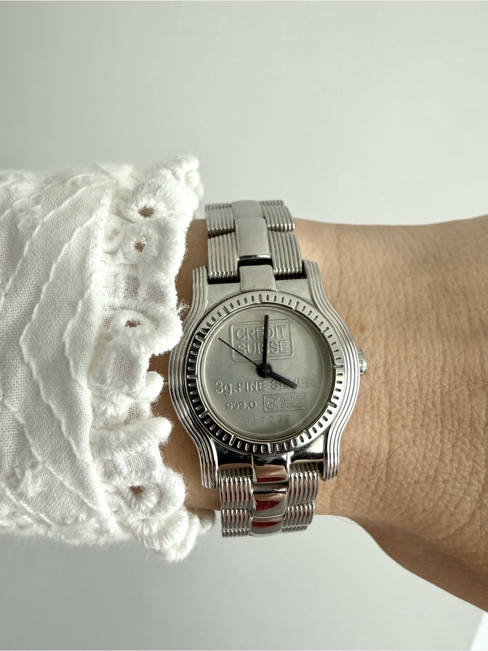 Doris Blaser Credit Suisse Silver Ingot Coin Watch Unisex 3g